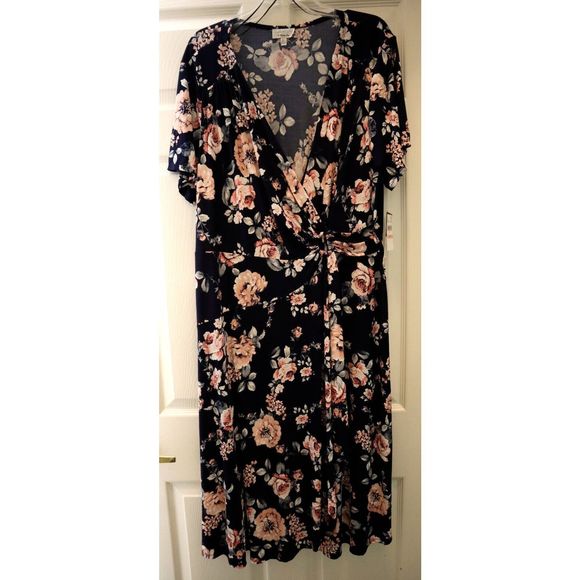 Signature x Robbie Bee Women's Plus Sz 2XL Navy Floral Print Midi Wrap Dress - Picture 1 of 12